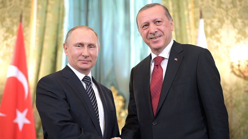 Эрдоган предложил Путину площадку для встречи с Зеленским