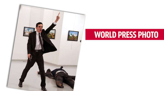 Фотография убийцы посла РФ в Турции стала победилем World Press Photo