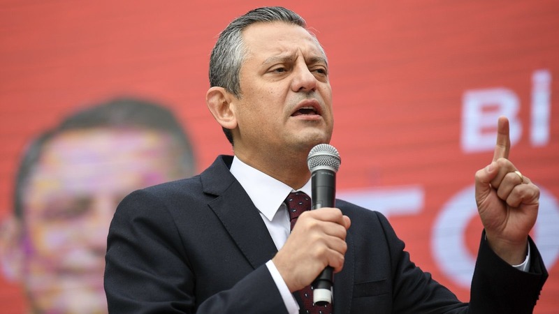 Лидер оппозиции: Имамоглу останется кандидатом в президенты Турции