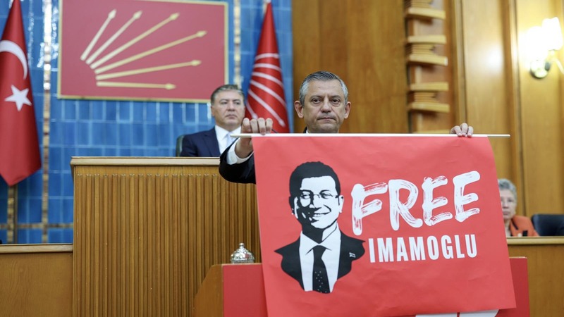 РНП: Имамоглу остаётся кандидатом в президенты Турции, несмотря на правовое давление