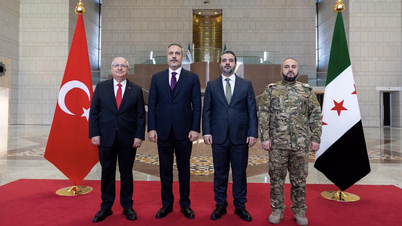 Анкара: СДС тормозят процесс интеграции в сирийскую армию