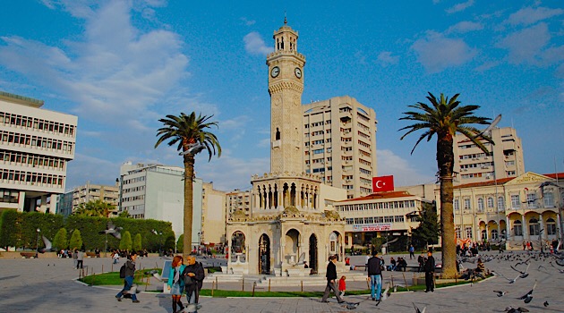 Оппозиционная НРП не выдвинула повторно кандидатуру действующего мэра Измира на местных выборах