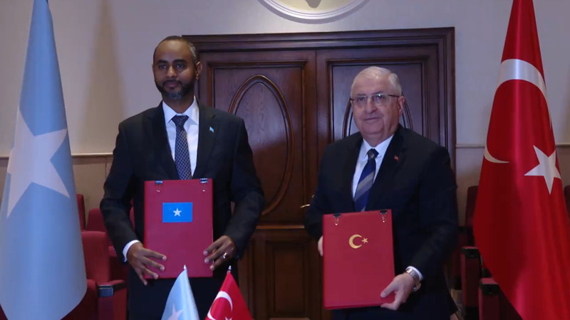 Правительство Сомали одобрило оборонное и экономическое соглашение с Турцией