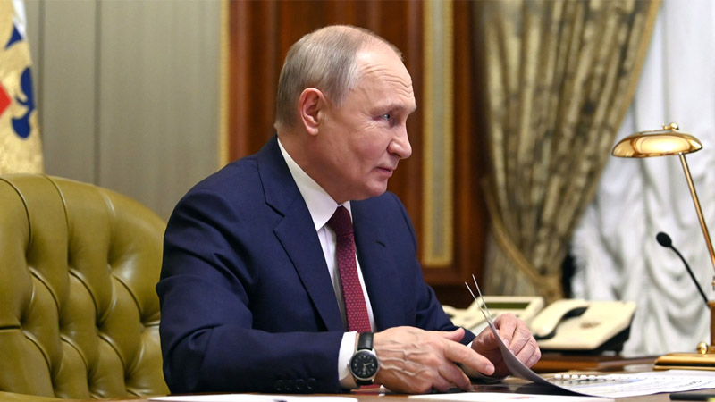 Путин в среду провел совещание по подготовке предстоящих переговоров в Стамбуле