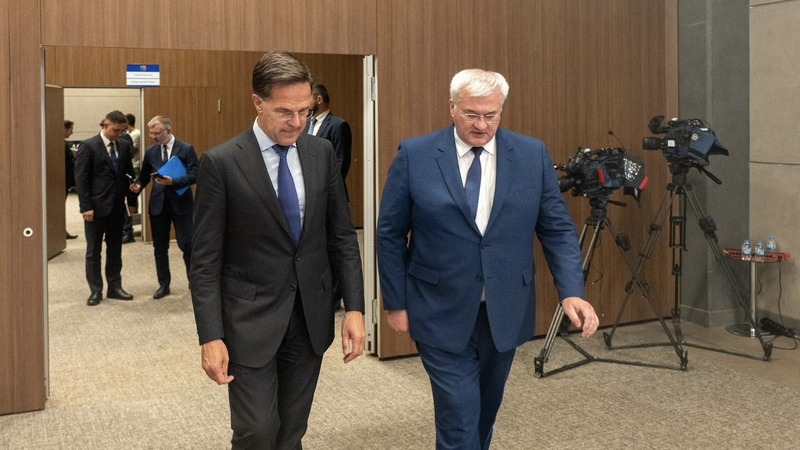 Генсек НАТО выразил "осторожный оптимизм" по поводу переговоров в Стамбуле