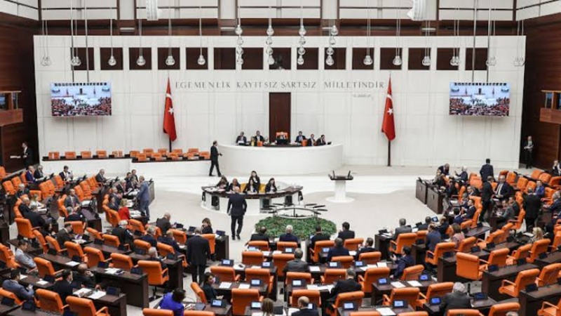Парламент Турции назвал нападение Израиля на Иран угрозой миру в регионе