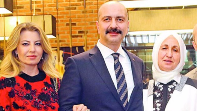 Турецкий суд выдал ордер на арест жены известного бизнесмена Ипека | МК .