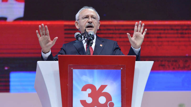 Лидер главной оппозиционной партии Турции Кылычдароглу переизбран на этот пост