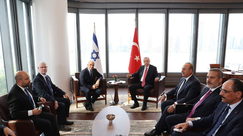 Лапид назвал встречу с Эрдоганом продуктивной, подчеркнул важность связей Израиля и Турции