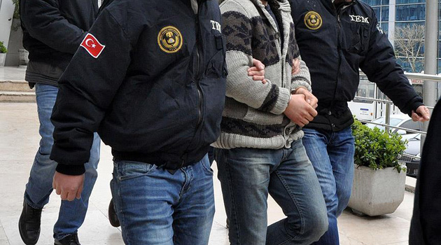 В Турции задержаны более тысячи человек за связи с Гюленом