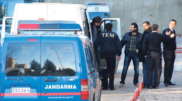 Антитеррористическая операция в Стамбуле: задержаны 55 человек