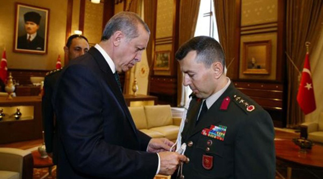Задержан главный военный советник Эрдогана