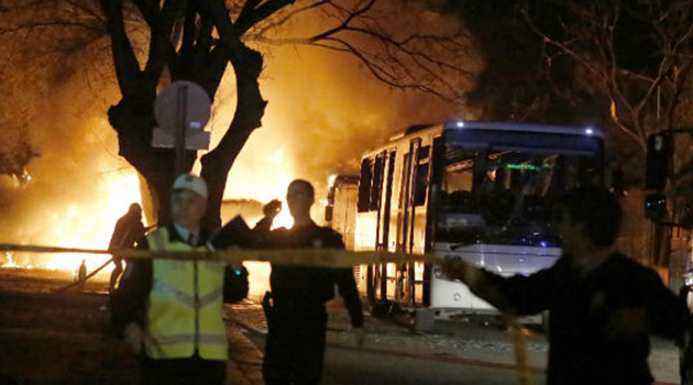 Встреча Давутоглу и лидеров 11 стран ЕС отменена из-за взрыва в Анкаре