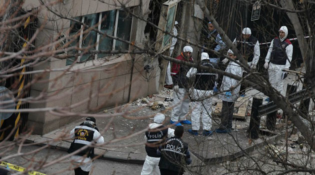 В теракте у здания посольства США в Анкаре подозревается крайне левая террористическая организации  DHKP/C