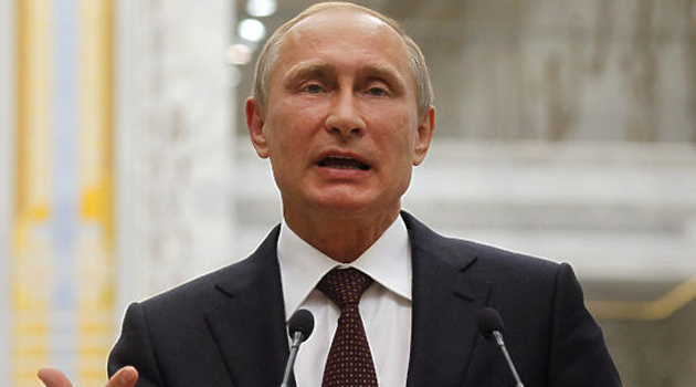 Давно Путин так не кричал: президент устроил грандиозный разнос за отмену электричек