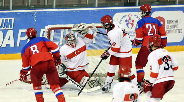 Сборная России по хоккею обыграла команду Турции