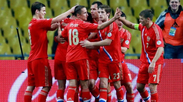 Трудовая победа сборной России над Азербайджаном