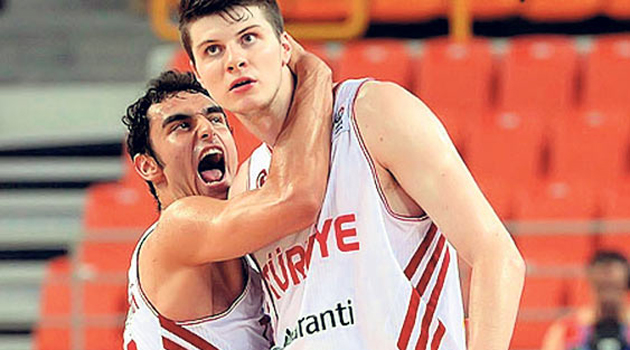 Турция выиграла чемпионат Европы по баскетболу среди юниоров