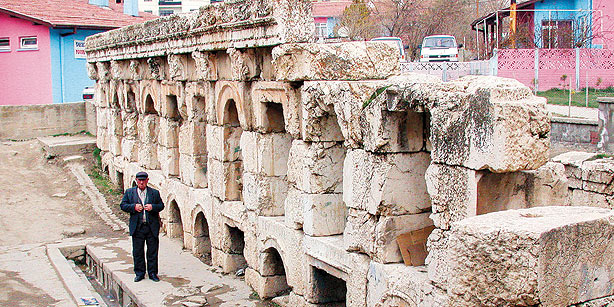 Турция откроет для туристов 3000-летние римские бани