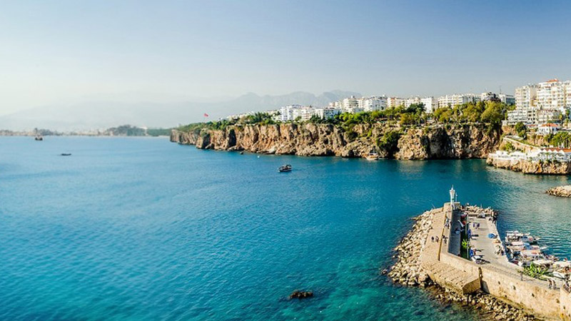 Анталья впервые вошла в топ-10 туристических направлений Euromonitor