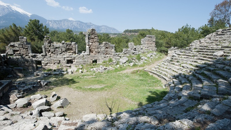 В Турции намерены ограничить число посетителей древнего города Фаселис в Анталье в рамках археологических раскопок