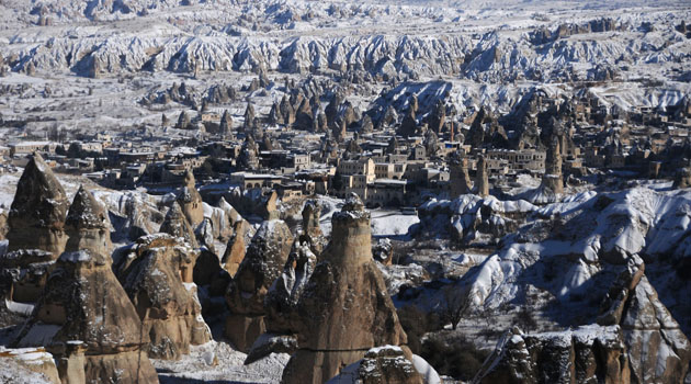 «Волшебные дымоходы» Каппадокии покрылись снежным покровом