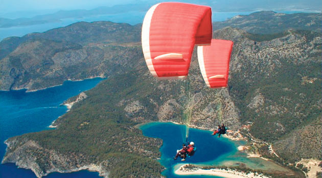 Турция ожидает продления туристического сезона на фоне рекордного числа туристов