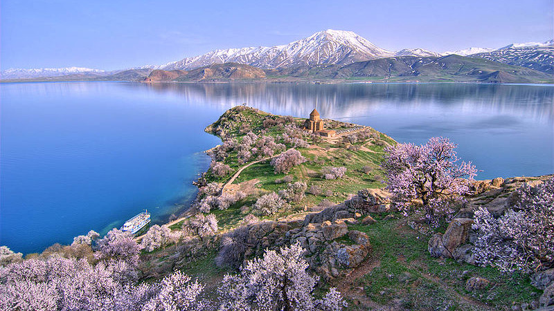 «Экспресс озера Ван» заработал в Турции как альтернатива «Восточному экспрессу»